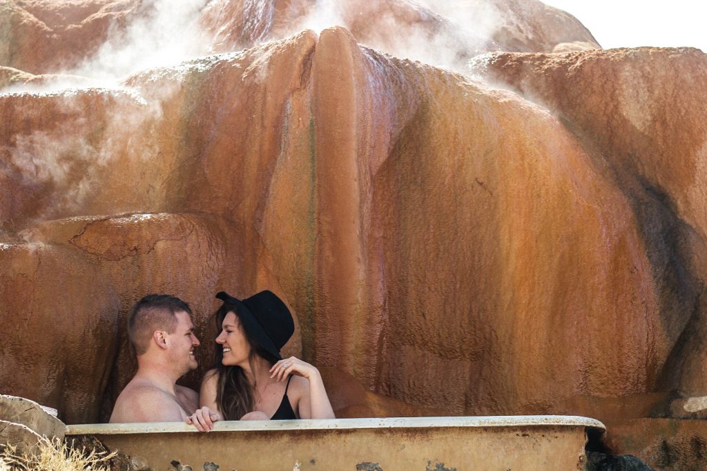 7 Amazing Utah Hot Springs [Complete Guide]