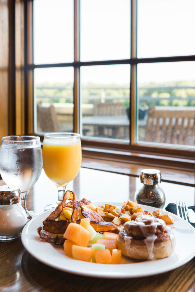 Breakfast at Timber Dining room at the Lied Lodge
