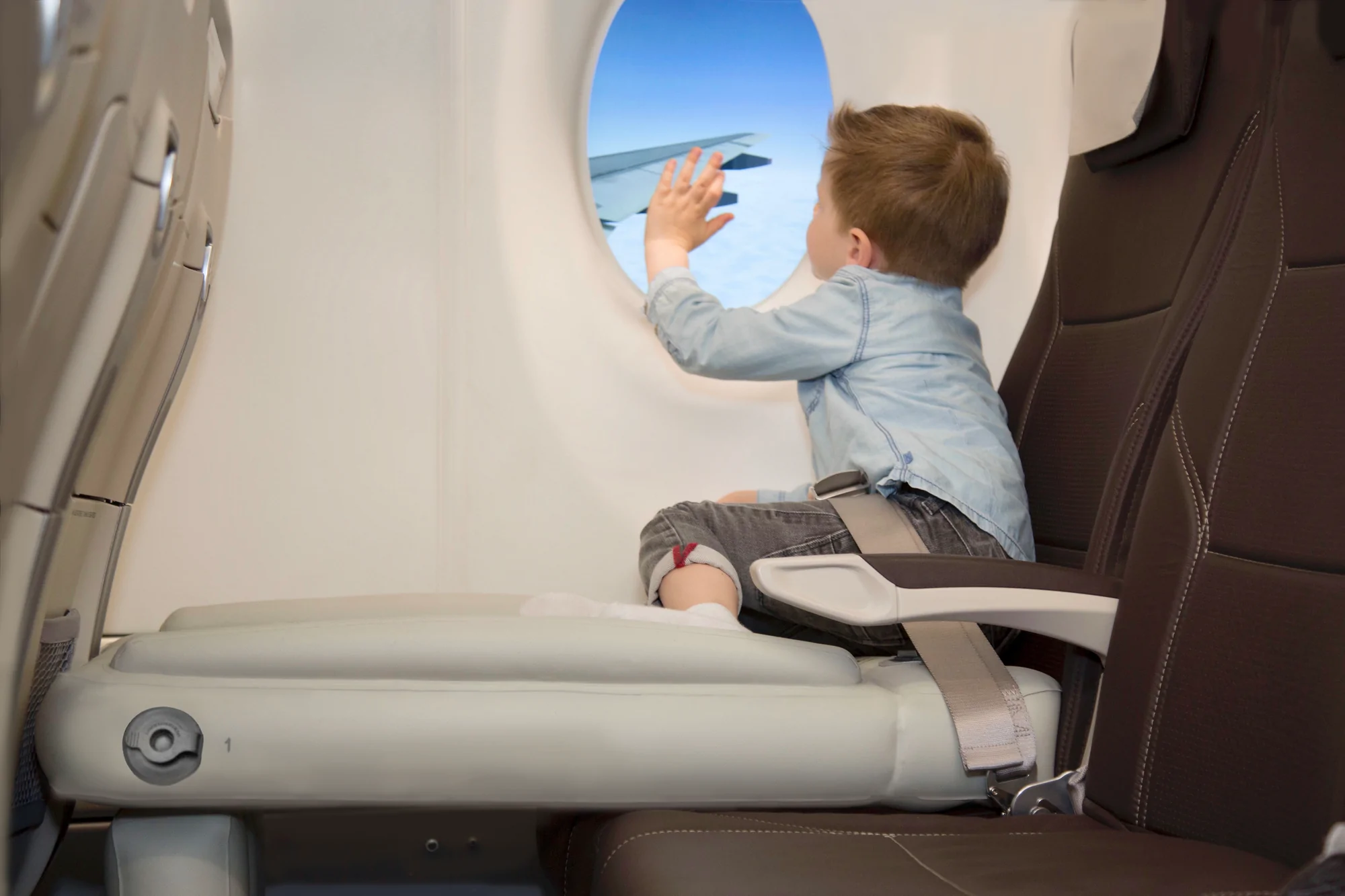 Fly Tot - The Original inflatable airplane cushion for kids